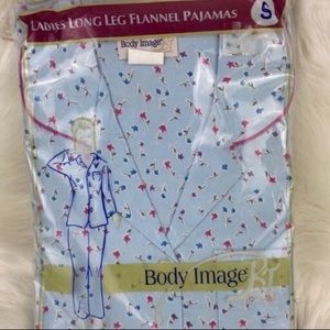 New 100%  Cotton Flannel Pajama Set Pajamas Small